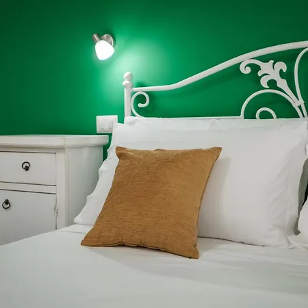 Guest house Sa Domu Colorada- Eleganza E Comfort Nel Centro Di Villasimius