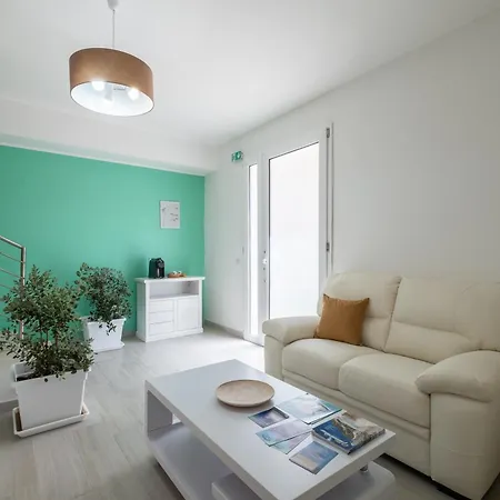 Guest house Sa Domu Colorada- Eleganza E Comfort Nel Centro Di