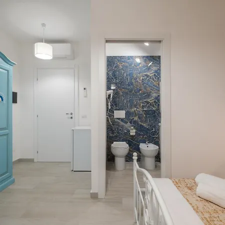Sa Domu Colorada- Eleganza E Comfort Nel Centro Di Gæstehus Villasimius