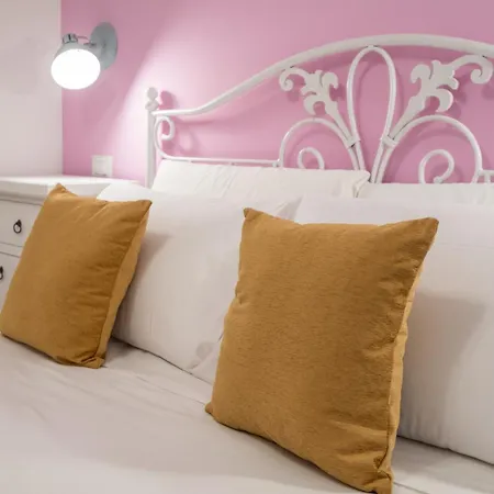 Sa Domu Colorada- Eleganza E Comfort Nel Centro Di Gæstehus 3*