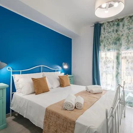 Sa Domu Colorada- Eleganza E Comfort Nel Centro Di Gæstehus Villasimius