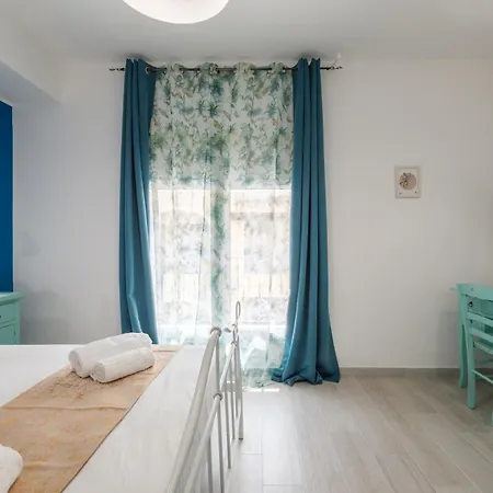 Sa Domu Colorada- Eleganza E Comfort Nel Centro Di Gæstehus Villasimius