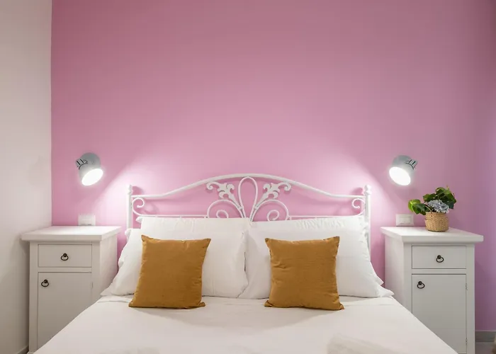 Sa Domu Colorada- Eleganza E Comfort Nel Centro Di Vendégház Villasimius
