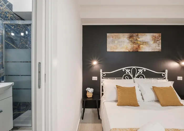 Sa Domu Colorada- Eleganza E Comfort Nel Centro Di Vendégház Villasimius