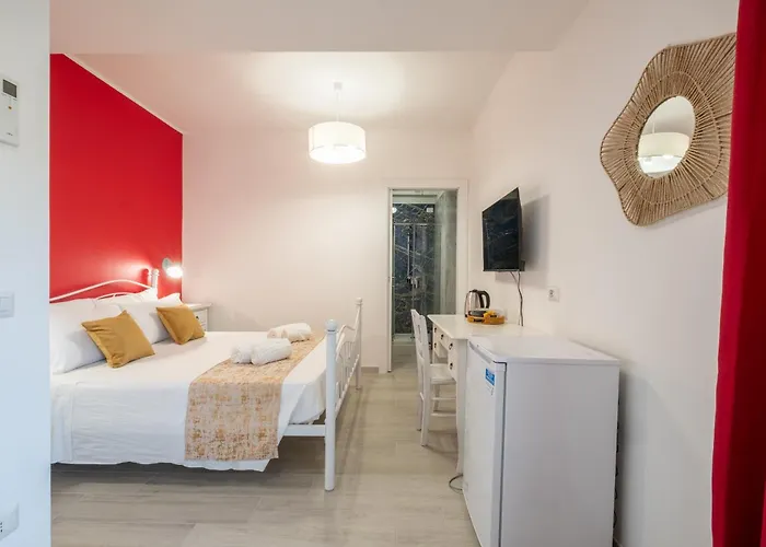 Sa Domu Colorada- Eleganza E Comfort Nel Centro Di Vendégház Villasimius